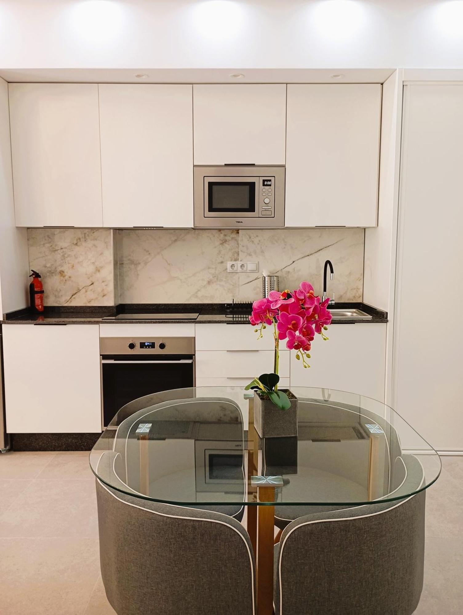 Moderno Apartamento En La Luz Malaga Bagian luar foto