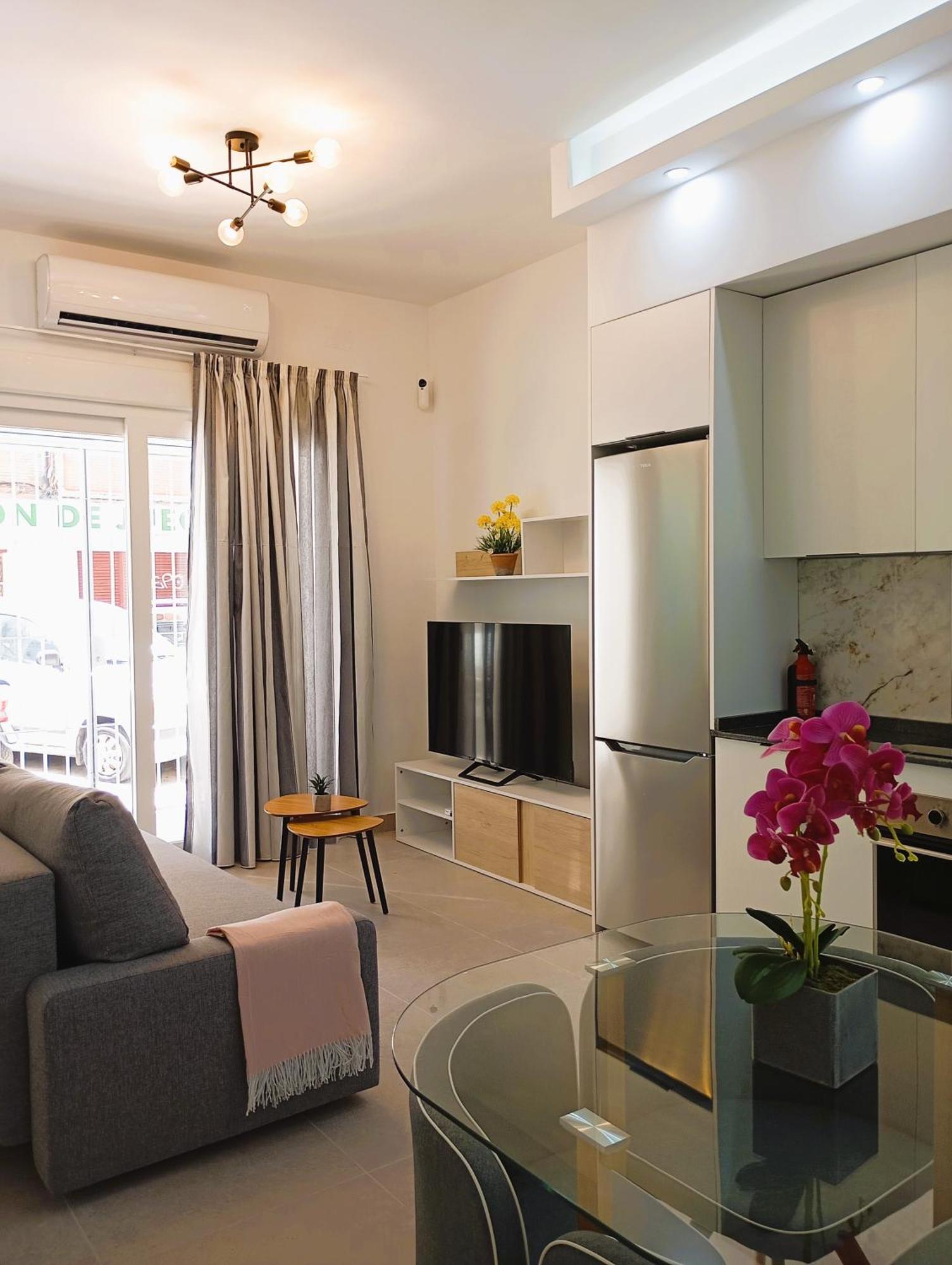 Moderno Apartamento En La Luz Malaga Bagian luar foto